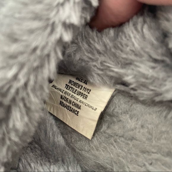 Tennessee Vols Slippers Women’s 11/12 XL - Picture 3 of 3